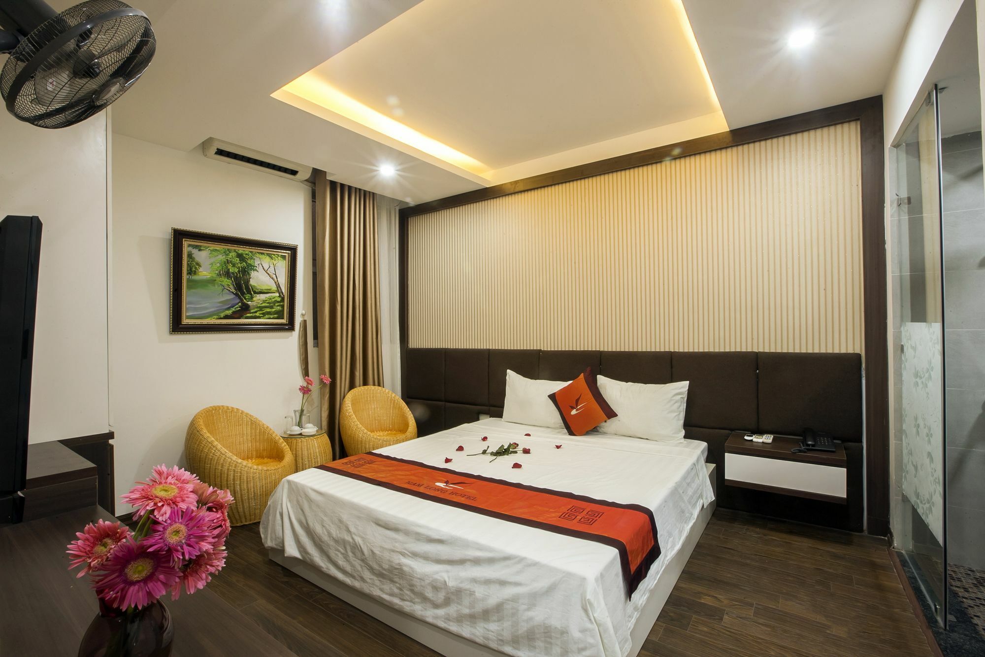 โรงแรมนาม ลอง ฮานอย ภายนอก รูปภาพ